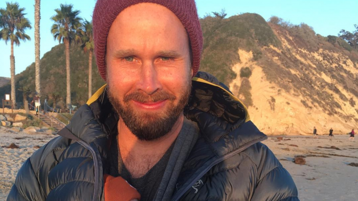 Asesinó a sus dos hijos por creer que tenían 