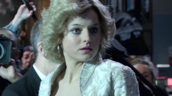 Emma Corrin reflexionó sobre su identidad de género: 