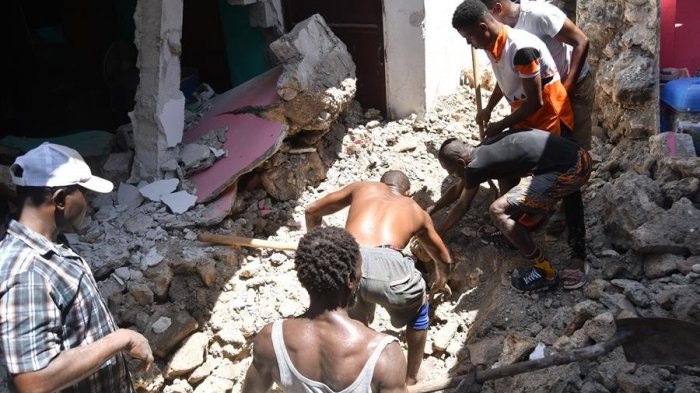 Reportan más de 700 muertos tras el terremoto en Haití