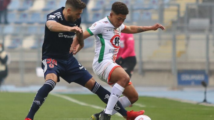 Larrivey sigue con la ilusión de renovar en la U: 