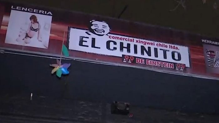 Recoleta: Comerciante de mall chino le cortó la mano a cliente tras acusarlo de robo