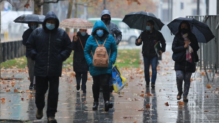 ¡Aguacero a la antigua! Meteorología emite alerta por lluvias “fuertes en un corto periodo” sobre la zona central