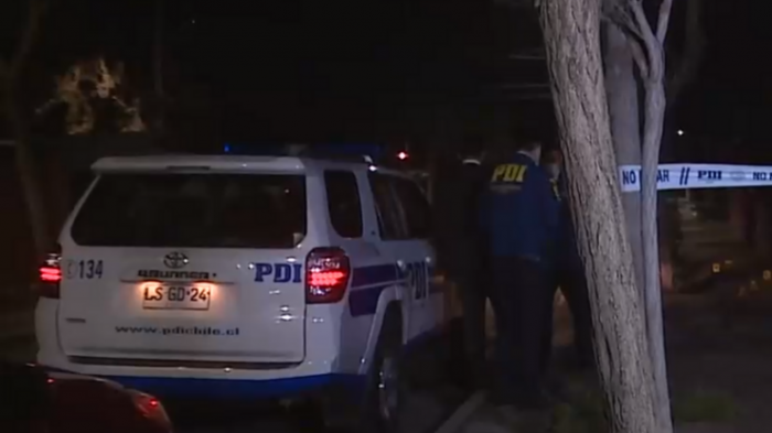 San Bernardo: Funcionario de la PDI frustra a balazos intento de asalto mientras llegaba a su casa