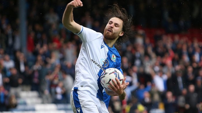 Brereton concretó un veloz contragolpe para anotar en derrota de Blackburn ante West Brom