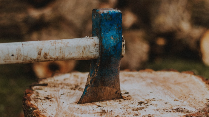 Hombre es golpeado con un hacha por vecino en Puerto Varas: Hecho habría sido en un altercado por 