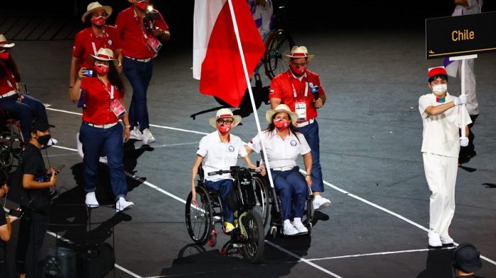 Comienza la ilusión: Team ParaChile desfiló en la inauguración de los Juegos Paralímpicos de Tokio