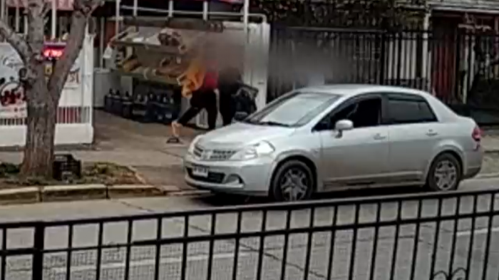 Banda 'chaqueta amarilla': Realizaron siete asaltos en menos de una hora y en dos comunas de la RM