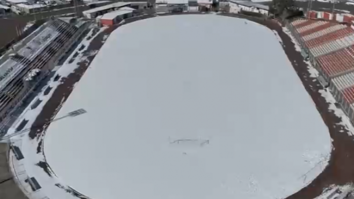 Podría repetirse en primavera: Intensa nevazón en pleno desierto sorprendió a las regiones de Atacama y Antofagasta