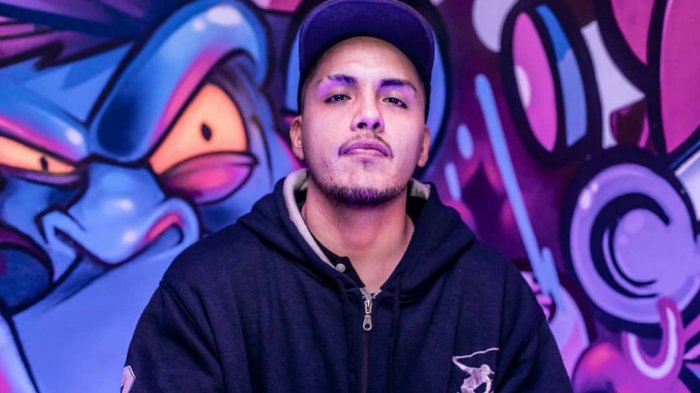 Portavoz reaparece en redes luego de estar en riesgo vital: 