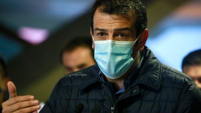 Ministro Delgado por investigación de contrabando: 