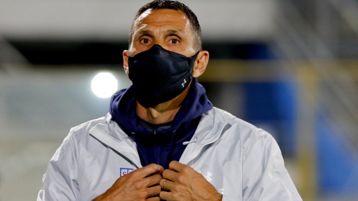 13 derrotas en 31 partidos: Este fue el rendimiento de Gustavo Poyet en su paso por la UC