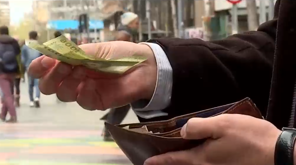 La mayor alza en 20 años: Banco Central sube tasa de interés a 1,5 para contener “la creciente inflación”