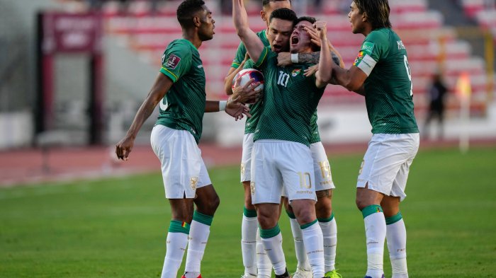 Bolivia rescató un agónico empate ante Colombia en La Paz