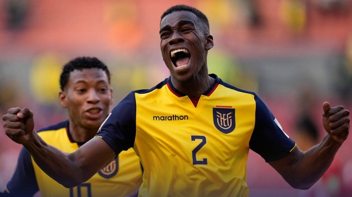 Ecuador venció a Paraguay en Quito y quedó en el segundo lugar de la tabla a la espera de lo que haga Argentina