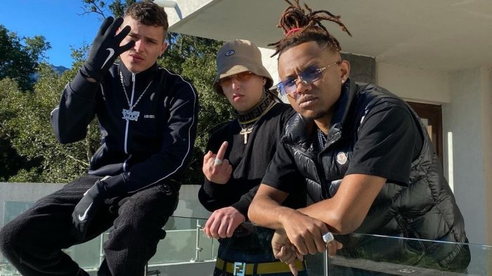 Pablo Chill-E, Arón Piper y Polimá Westcoast estrenaron su nueva colaboración musical “Cu4tro”
