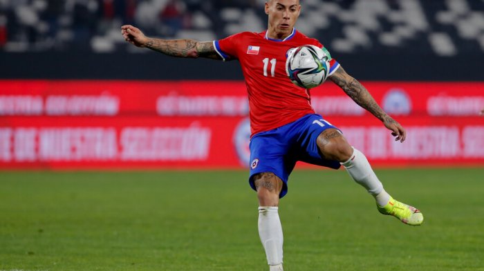 Edu Vargas criticó a los hinchas de la Roja en el Monumental: “Parecía que jugamos de visita”