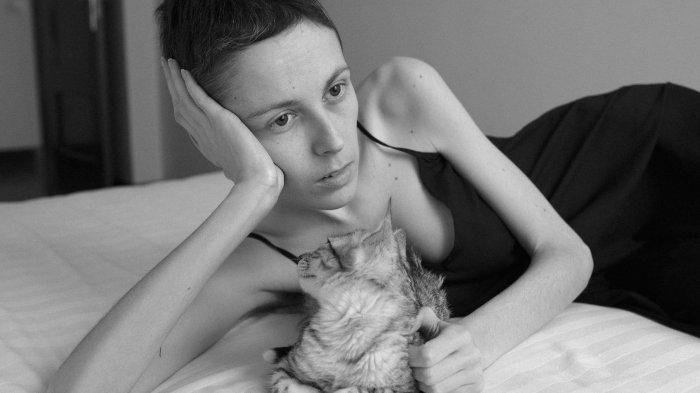 Muere periodista que narró su experiencia con el cáncer durante la pandemia: Crisis sanitaria retrasó su diagnóstico