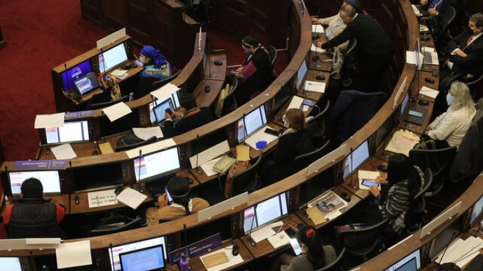 Constituyentes acusados de recibir el IFE se defienden: 