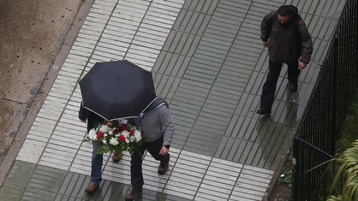 Fin de semana invernal: Alerta Temprana Preventiva en RM por lluvias de hasta 25 milímetros