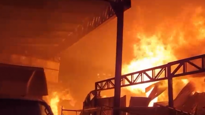 Nuevo ataque incendiario en Cañete: Cuatro casas, dos bodegas y seis vehículos fueron destruidos