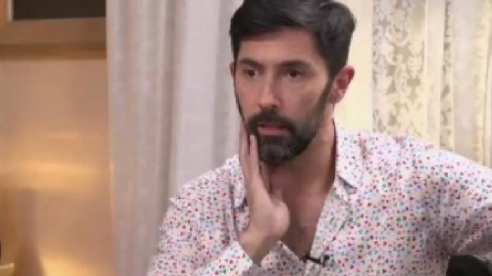 Romeo Singer habló sobre el momento en que descubrió su homosexualidad: 