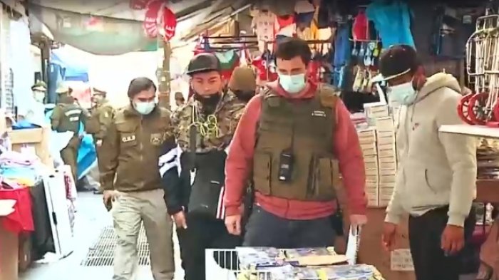 Detienen a hombre por balacera en Meiggs que dejó un niño y un adulto heridos