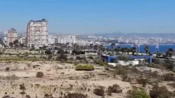 Polémica por terreno más caro de Chile frente a Playa las Salinas: Vecinos quieren convertirlo en parque