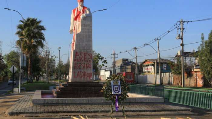 Desconocidos vandalizan monumento a Salvador Allende: Municipalidad de San Joaquín interpondrá una querella