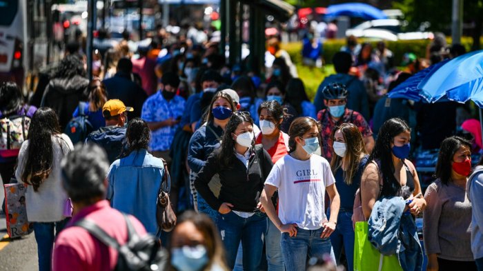 Casos nuevos de COVID-19 aumentaron en un 12% en los últimos 7 días: Minsal hizo llamado al autocuidado
