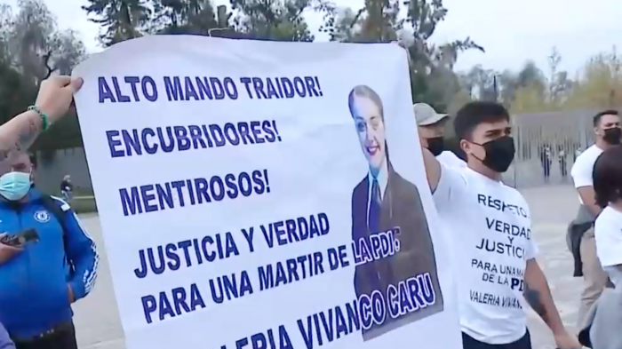 Familia de Valeria Vivanco protestó contra la PDI: 