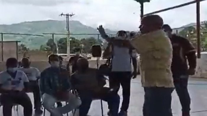 Muere dirigente venezolano en medio de debate con candidata a alcaldesa representante del chavismo