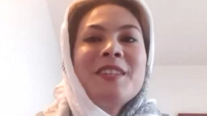 Viajó por 20 días: La odisea de una afgana para escapar de los talibanes y llegar a Chile