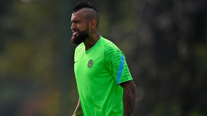 ¡Alarma total en la Roja! Inter confirma lesión muscular de Arturo Vidal