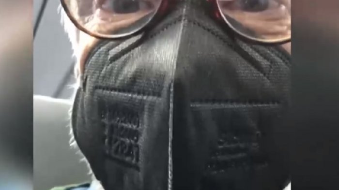 Actor Francisco Reyes denunció a una aerolínea por supuesta falta de sanitización en el avión