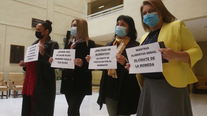 Presentan proyecto que prohíbe a deudores de pensión de alimentos postular a cargos públicos