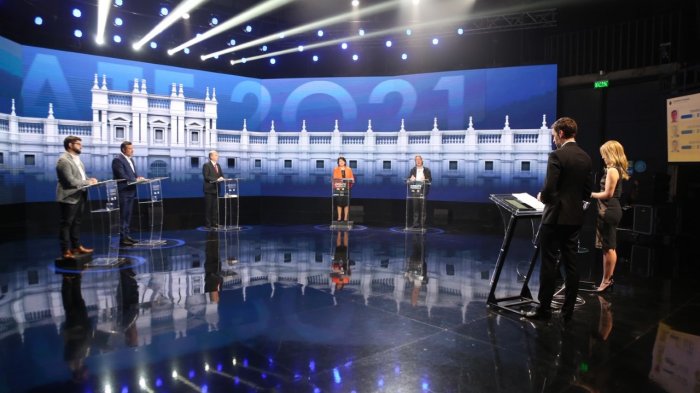 Debate presidencial en CHV y CNN Chile: Así fue el encuentro entre los candidatos a la primera vuelta