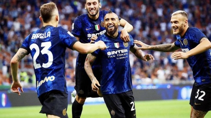 Vidal quedaría descartado para próximos duelos del Inter, pero llegaría a tiempo para las eliminatorias