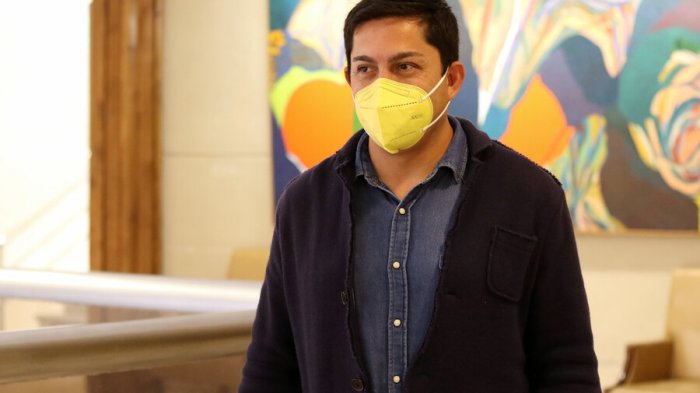 Durán (RN) respalda candidatura de Sichel, pero aclara: “No voy a estar defendiendo lo indefendible”