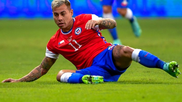 ¡Alarmas encendidas! Atlético Mineiro confirma que Vargas tiene una lesión en el tobillo