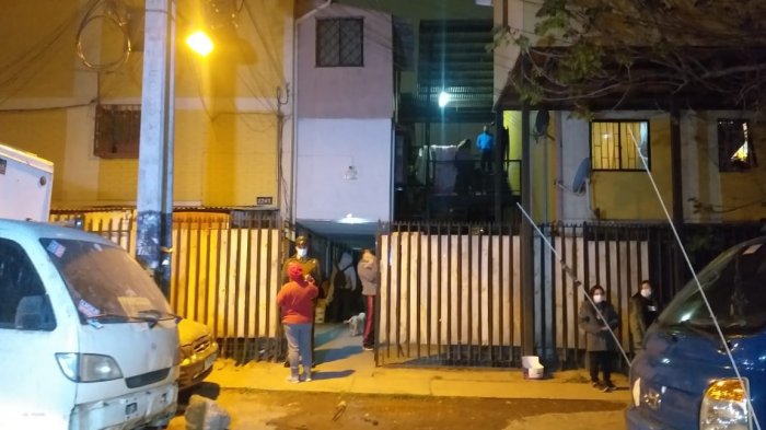 Guagua resulta con graves quemaduras y se mantiene en riesgo vital tras incendio en Maipú