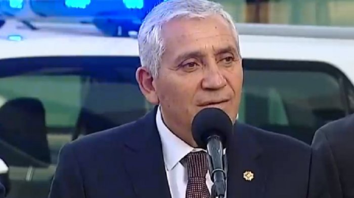 Decretan prisión preventiva para ex director de la PDI Héctor Espinosa: Se le imputan tres delitos