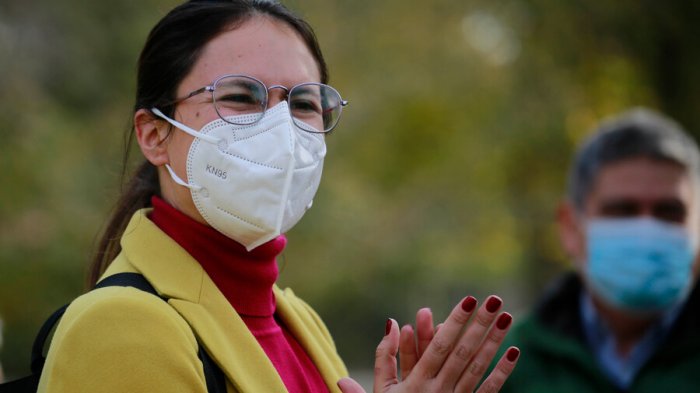 Alcaldesa Hassler llama a respetar los DD.HH. y cuidar el comercio local en marchas convocadas por el 18-O