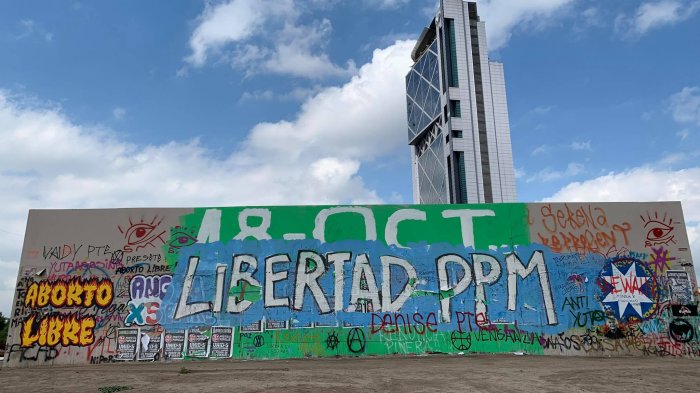 De Plaza Italia a Plaza de la Dignidad: La resignificación de un espacio reclamado por la ciudadanía desde el 18-O