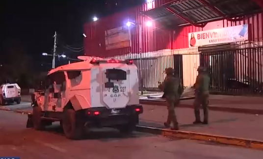 Hombre baleado en mall chino: Fiscalía indica que disparo no fue realizado desde el interior del recinto