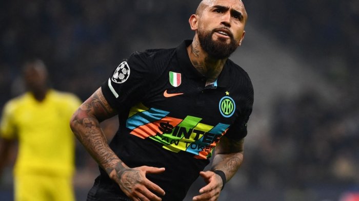 Champions League: Vidal anotó un gol y registró una asistencia en primer triunfo del Inter de Milán