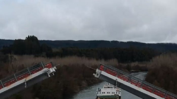El puente Cau Cau vuelve a quedar fuera de servicio: Estará inhabilitado por tres días