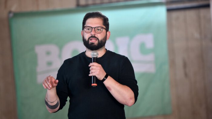 Boric pide terminar con las 