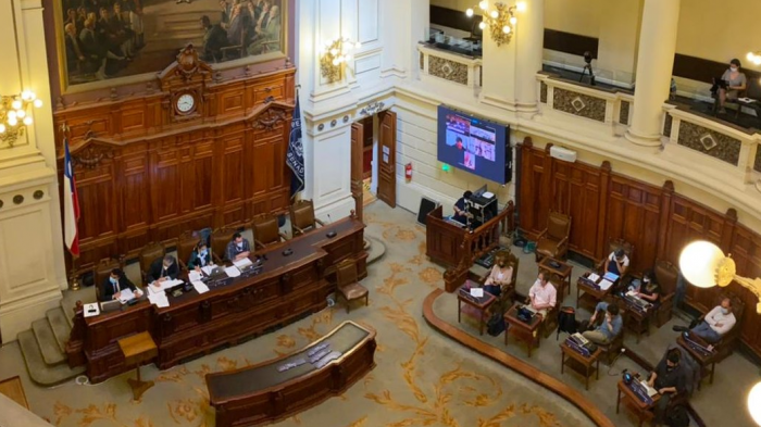 Mesa directiva propone cronograma: Nueva Constitución podría estar lista el 25 de junio de 2022