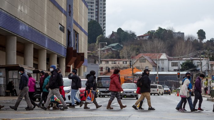 Paso a Paso: 7 nuevas comunas retroceden a Preparación desde el sábado