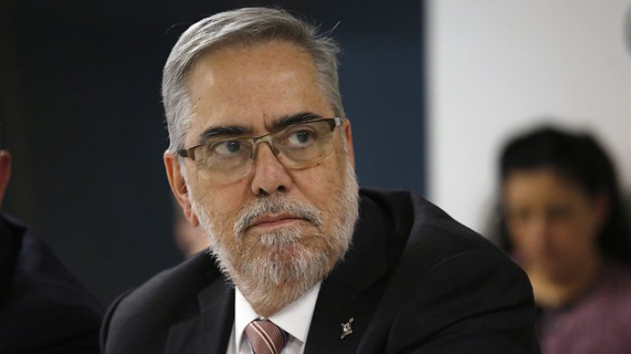 Usach en la mira por entrega de información de 